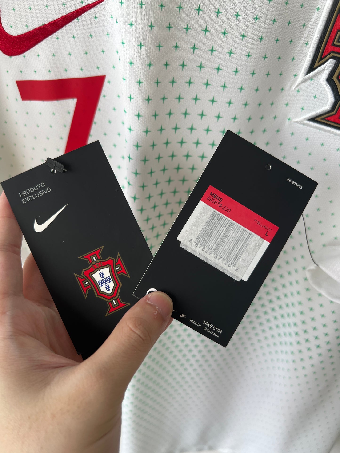 (L) Portugal 2018-19 Away Shirt Ronaldo #7 (NEW)