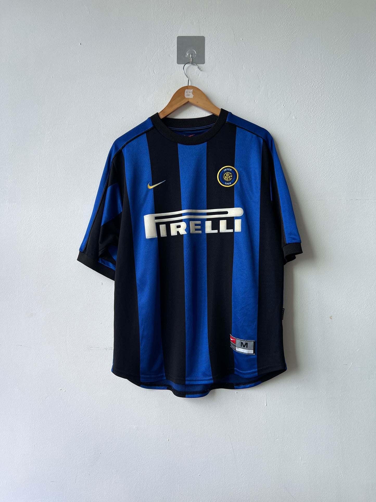 (M fits L) Inter Milan 1999-00 Home Shirt Ronaldo #9