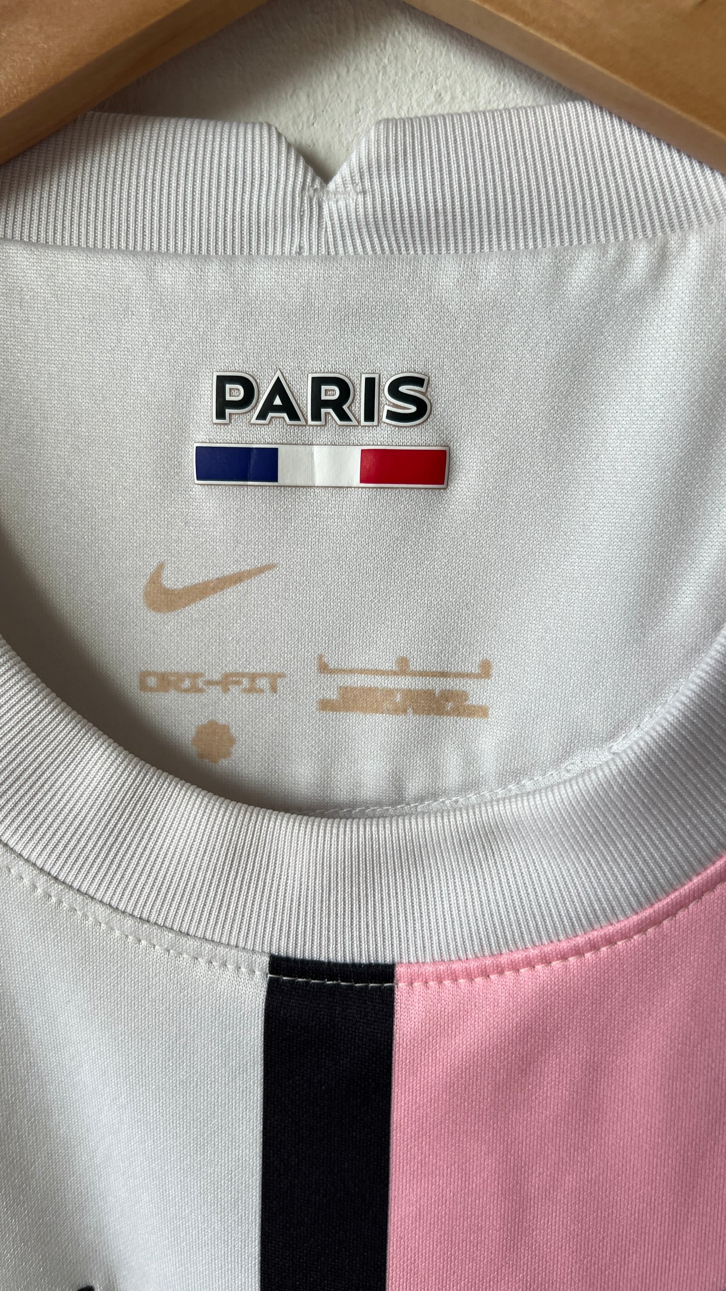 PSG 2021-22 Away Shirt Messi #30 (L)