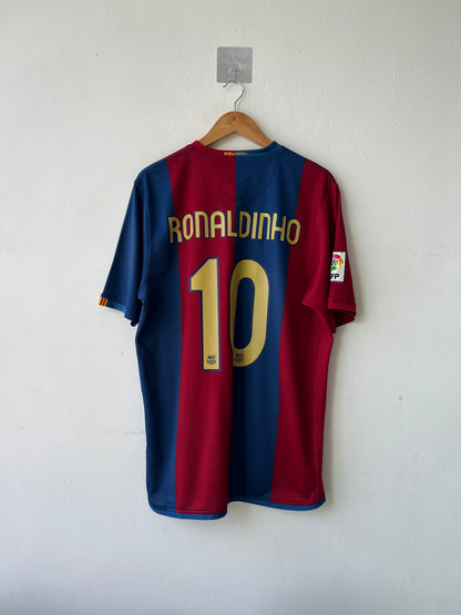 (L) Barcelona 2006-07 Home Shirt Ronaldinho #10