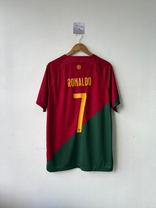 (L) Portugal 2022-24 Home Shirt Ronaldo #7