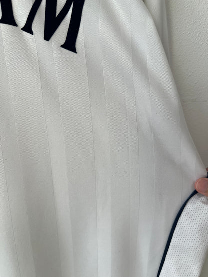 (XL) England 2001-03 Home Long Sleeve Shirt Beckham #7