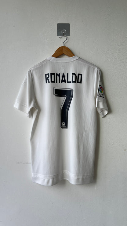 Real Madrid 2015-16 Home Shirt Ronaldo #7 (M)