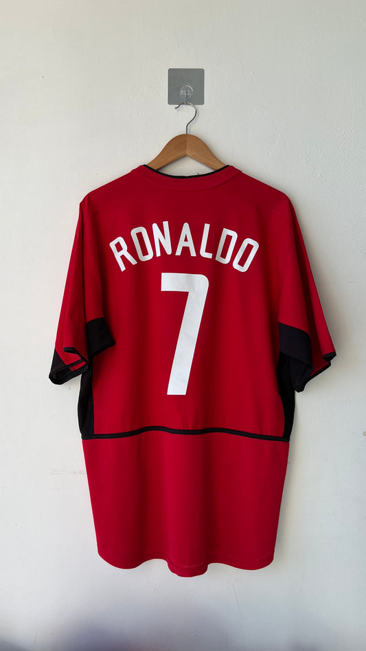Manchester United 2002-04 Home Shirt Ronaldo #7 (XL)