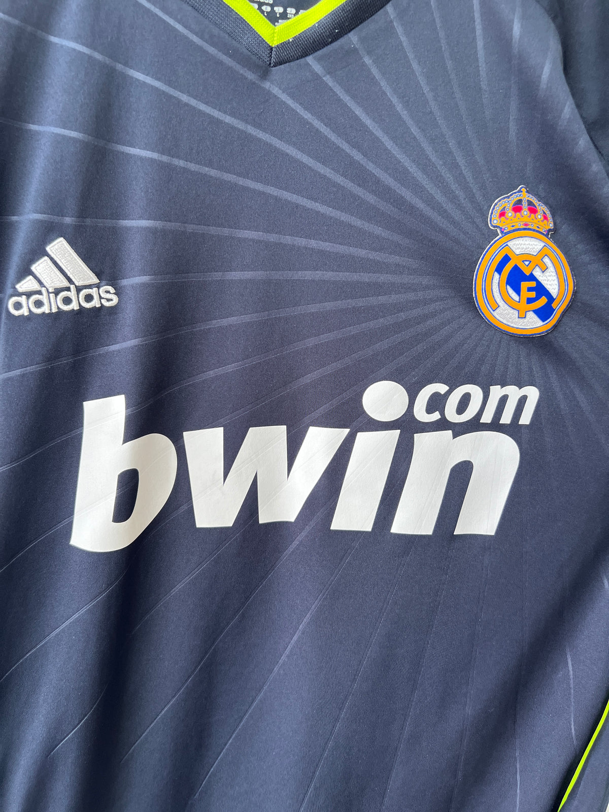 (L) Real Madrid 2010-11 Away Shirt Ronaldo #7
