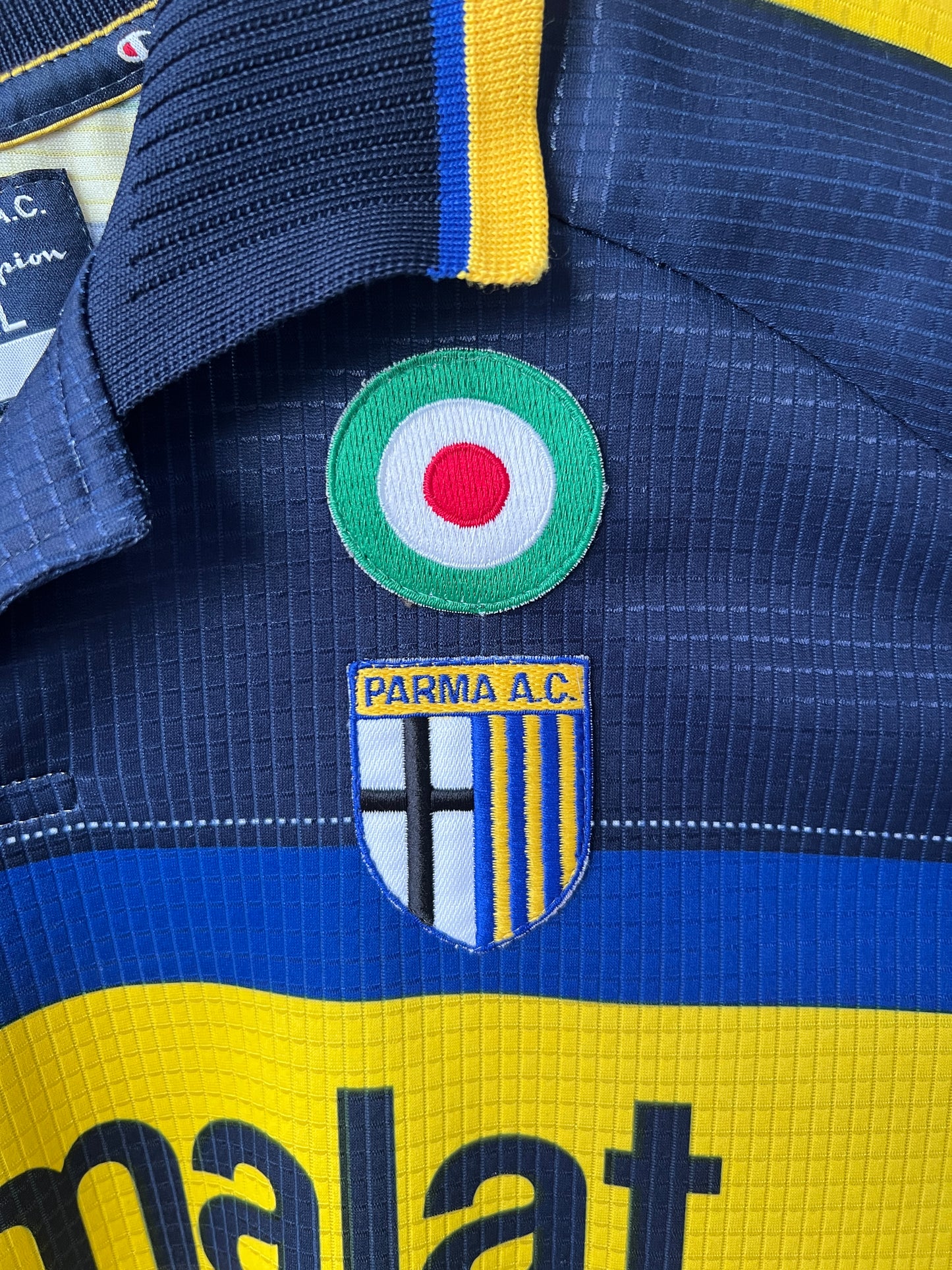 (XL) Parma 1999-00 Third Shirt Crespo #9