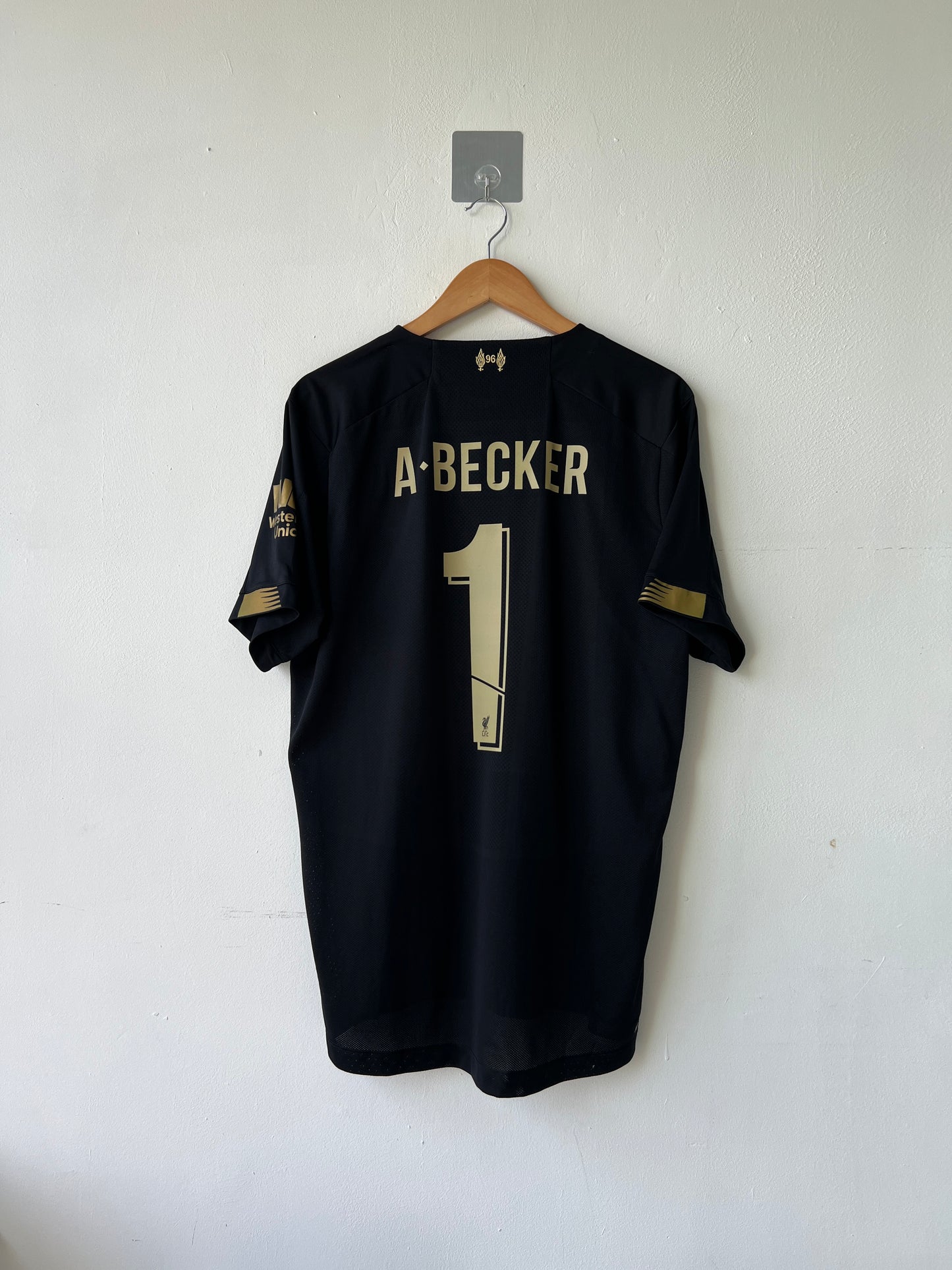 (L) Liverpool 2019-20 GK Shirt Alisson #1