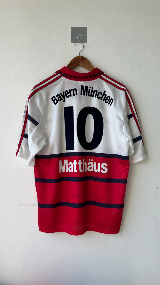 Bayern Munich 1998-00 Away Shirt Matthaus #10 (L)