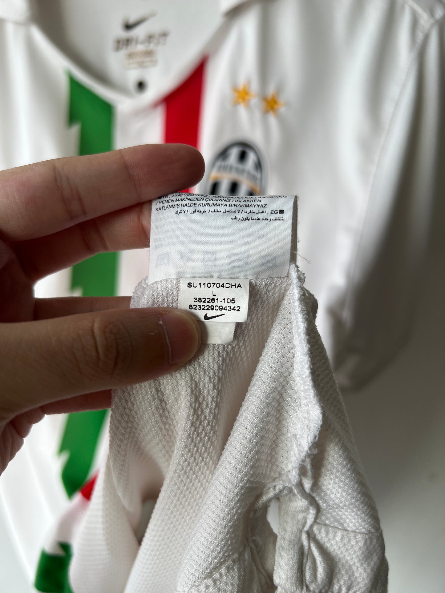 (L) Juventus 2010-11 Away Shirt Del Piero #10