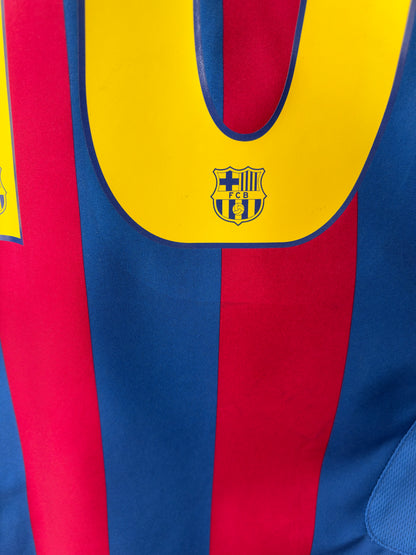 (M) Barcelona 2005-06 Home Shirt Ronaldinho #10