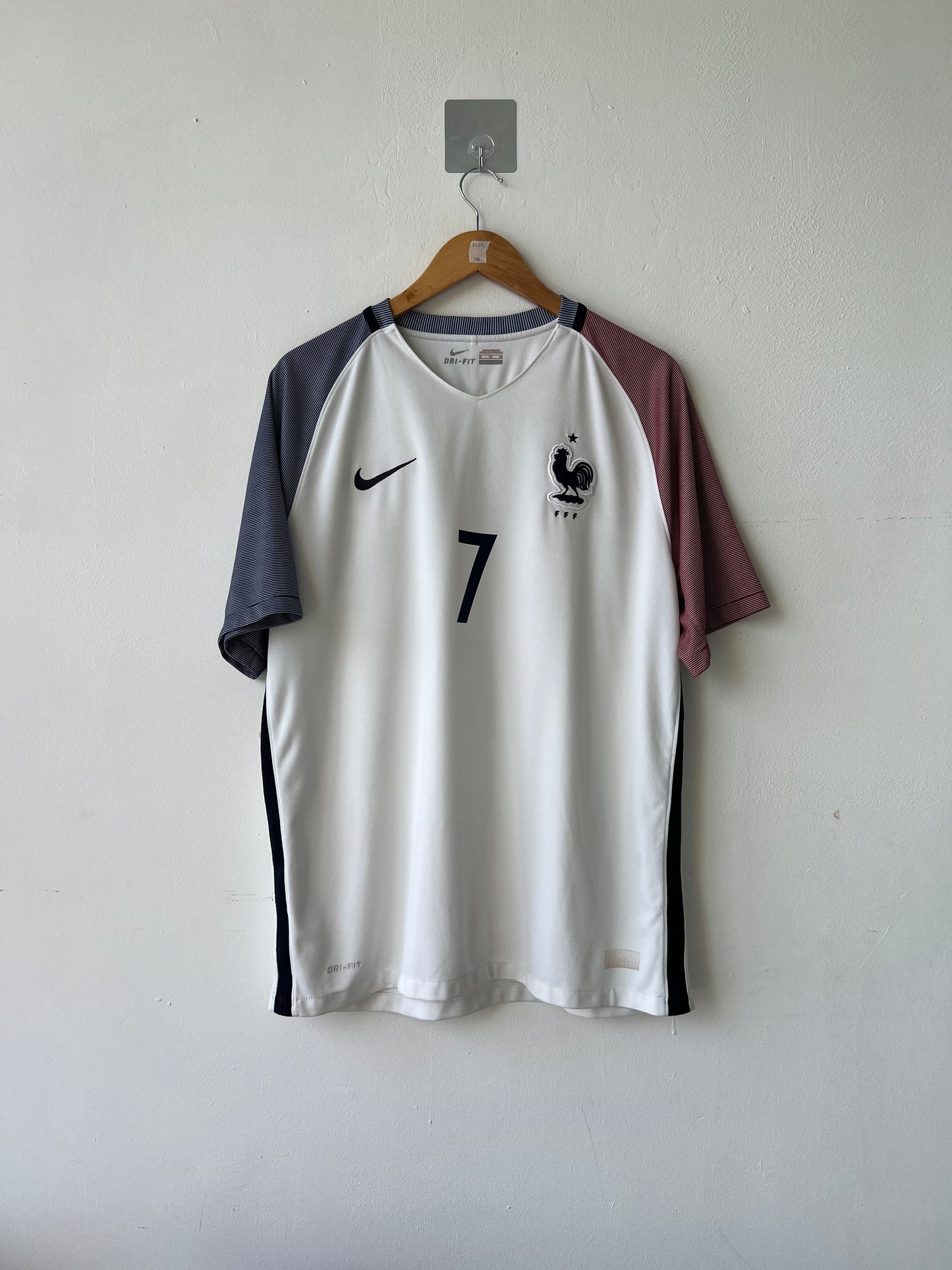 (XL) France 2016-17 Away Shirt Griezmann #7