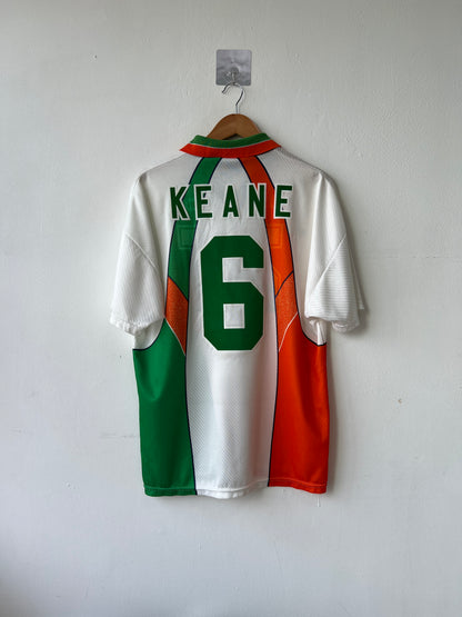 (L) Ireland 1994-96 Away Shirt Keane #6