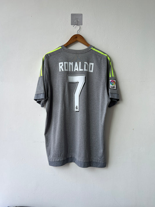 (XL) Real Madrid 2015-16 Away Shirt Ronaldo #7