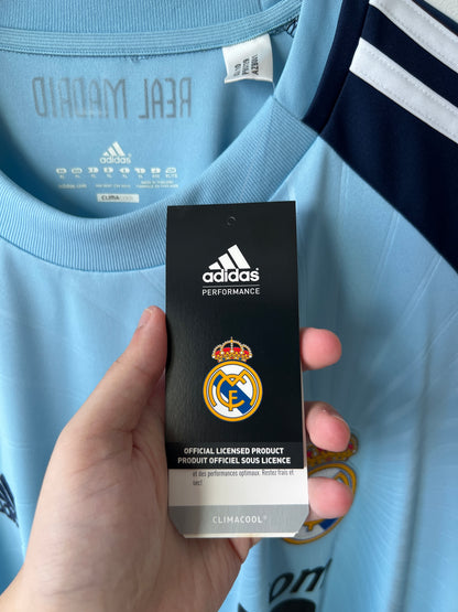 (XL) Real Madrid 2010-11 GK Shirt Casillas #1 (NEW)