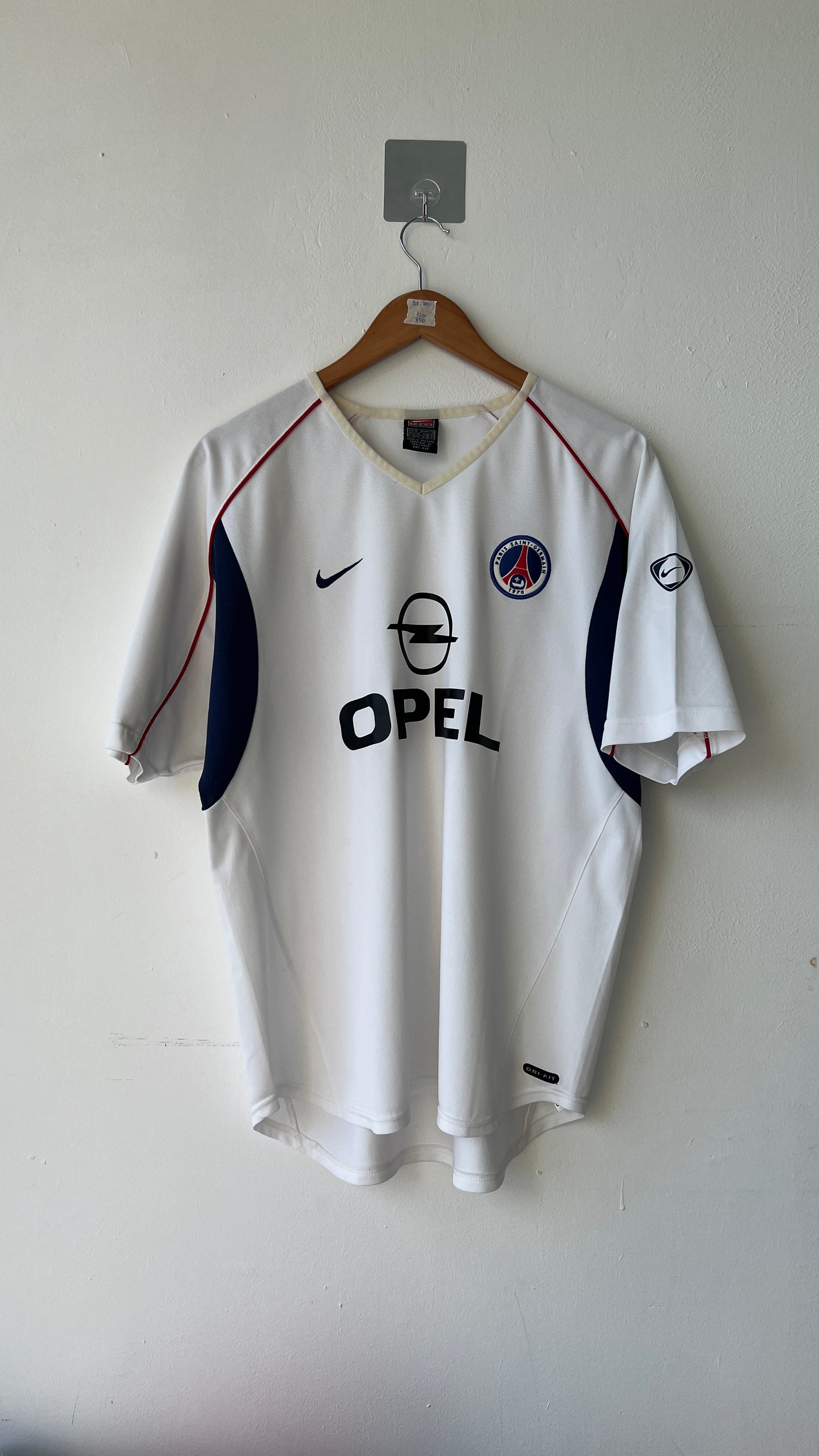 PSG 2001-02 Training Shirt Nike (M fits L)