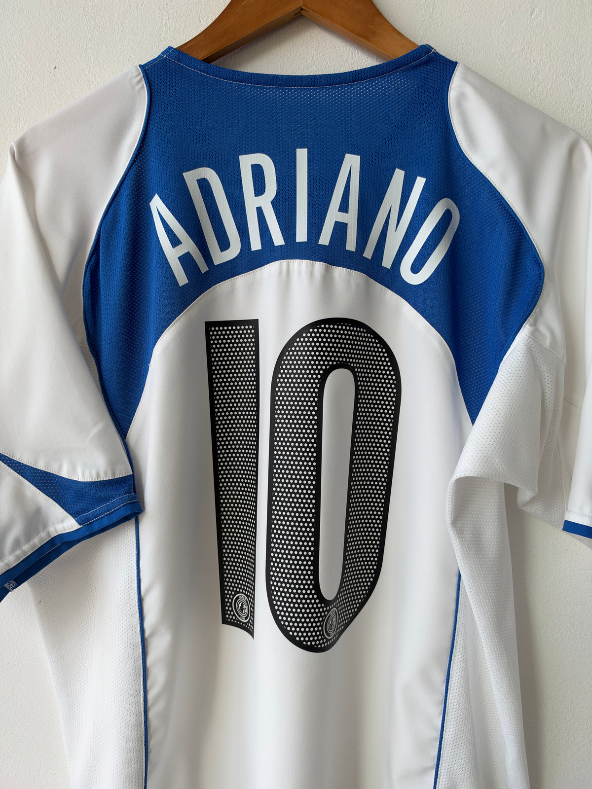 (L) Inter Milan 2004-05 Away Shirt Adriano #10