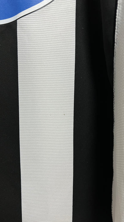 Juventus 2005-06 Home Shirt Ibrahimovic #9 (M)