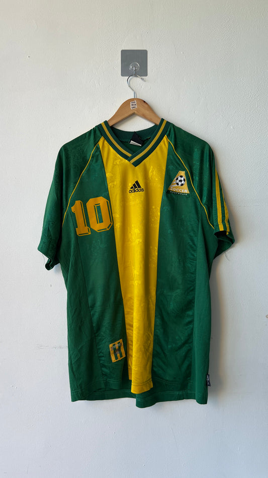 Australia 1999 2000 2001 home shirt with a Harry Kewell nameset-authentic vintage adidas jersey in green and yellow-front view