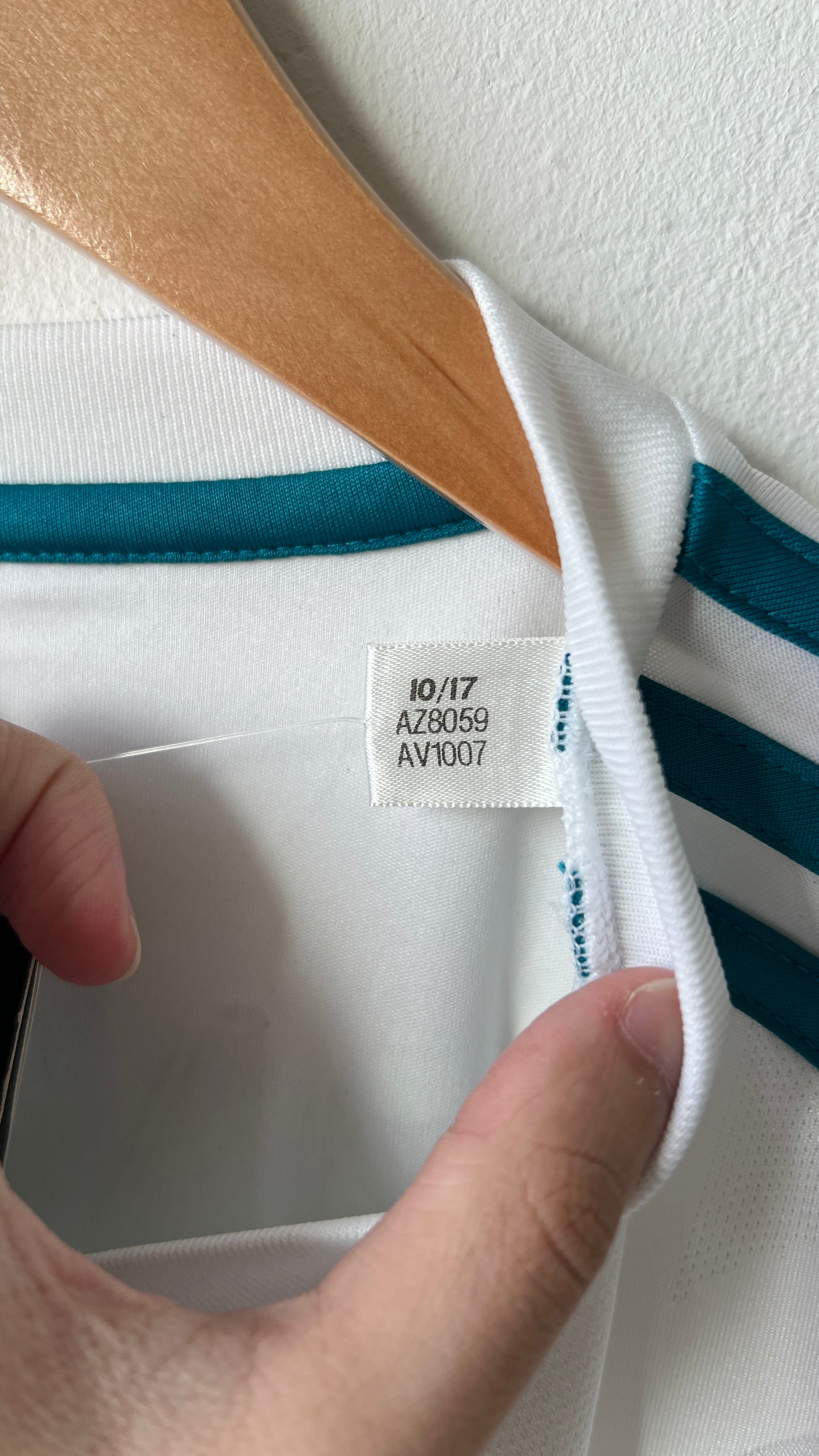 Real Madrid 2017-18 Home Shirt Ronaldo #7 (M) (Brand New)