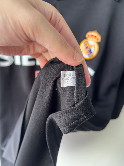 (M fits L) Real Madrid 2002-03 Away Shirt Zidane #5