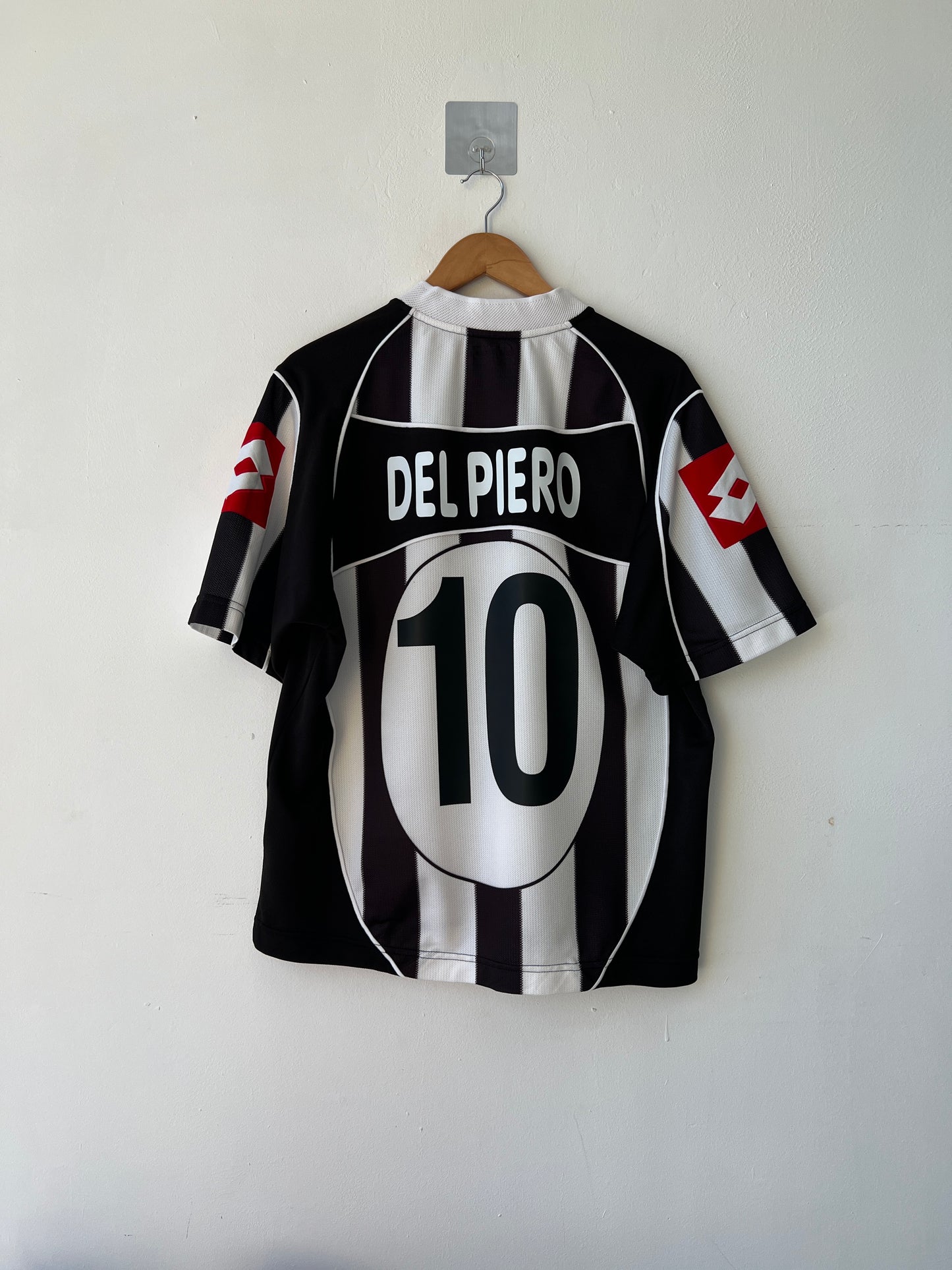(M fits L) Juventus 2002-03 Home Shirt Del Piero #10