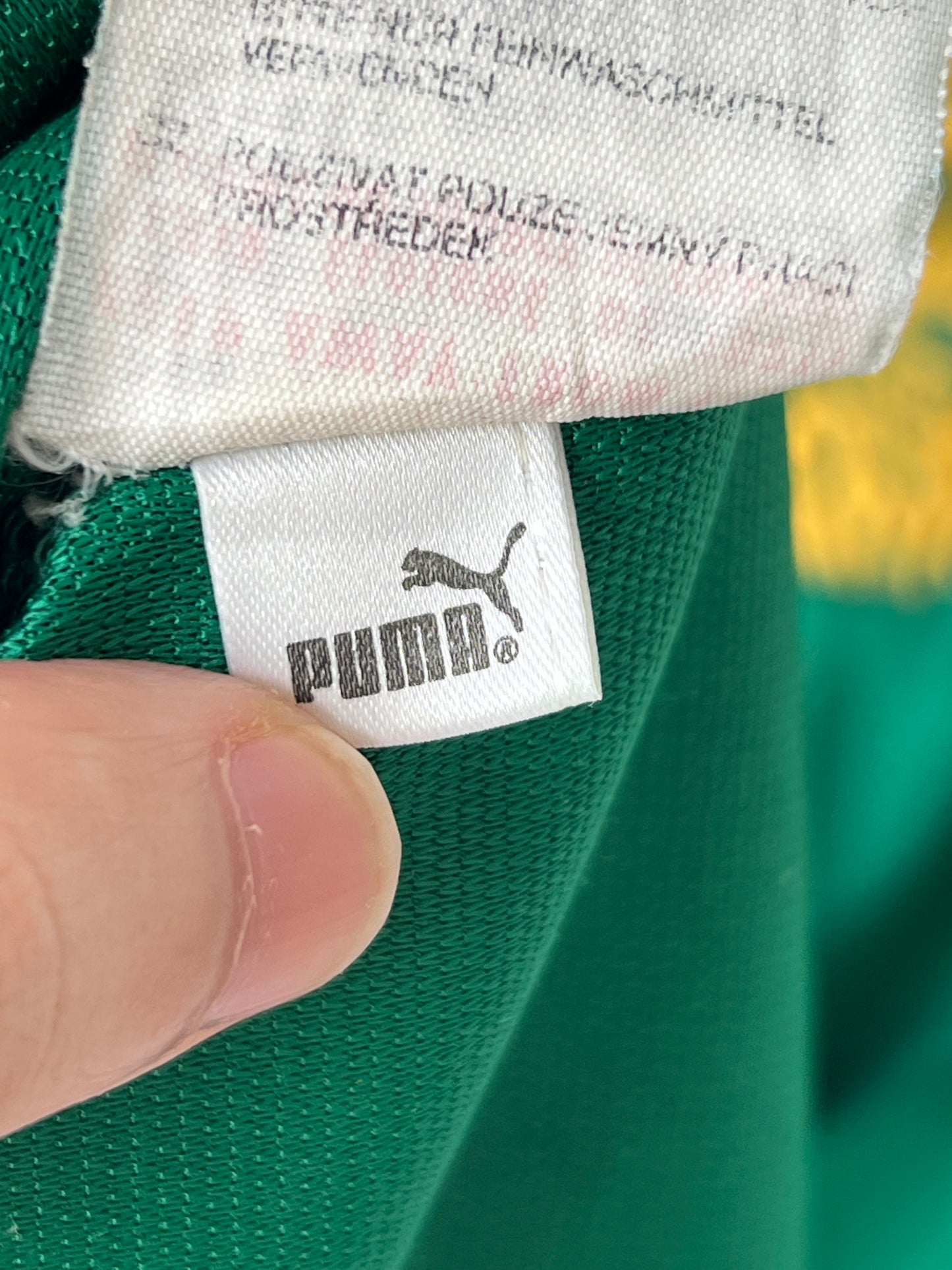 Cameroon 2002-03 Home Shirt Eto'o #9 (L fits M)