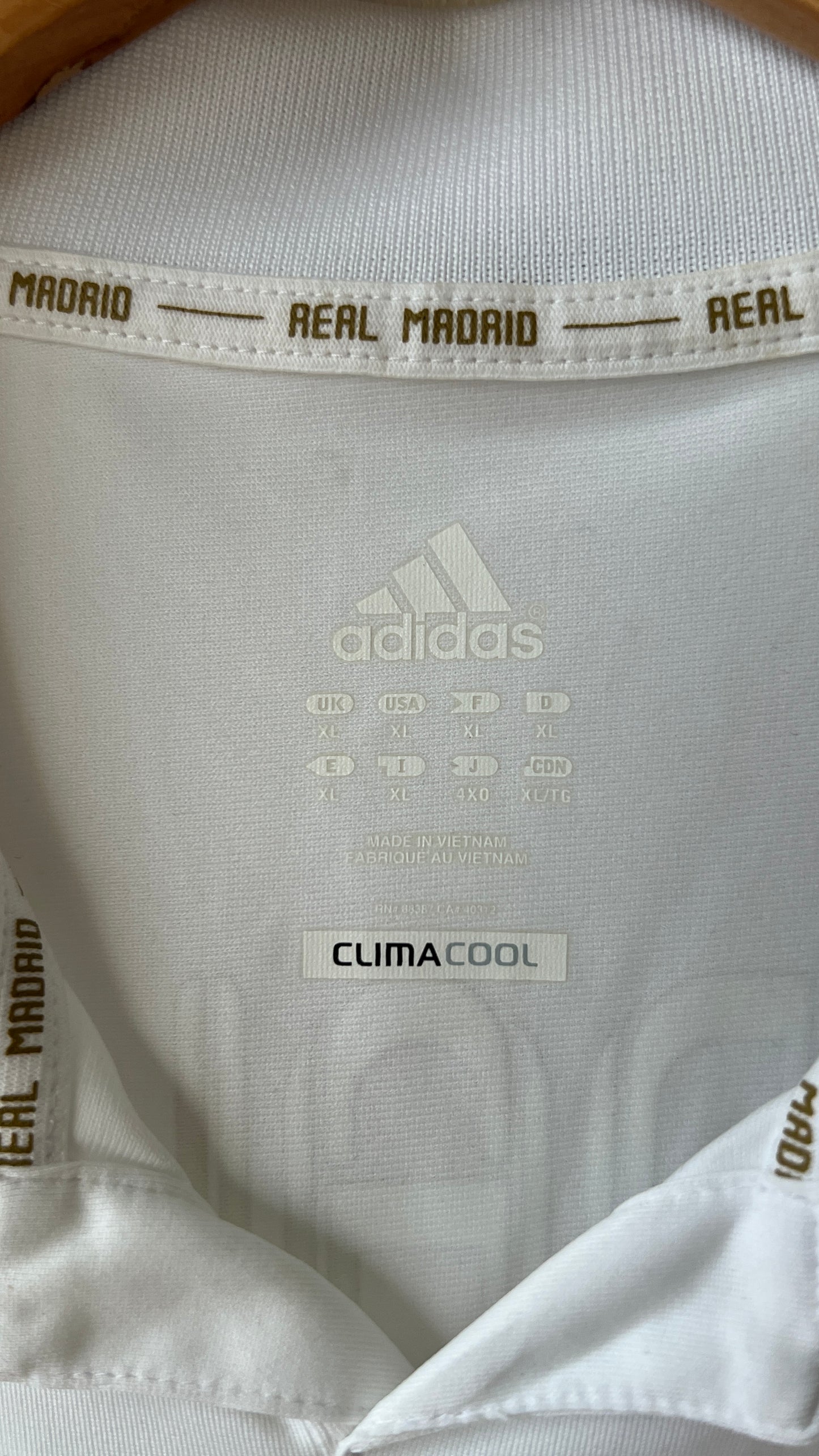 Real Madrid 2011-12 Home Shirt Ronaldo #7 (XL) (Brand New)