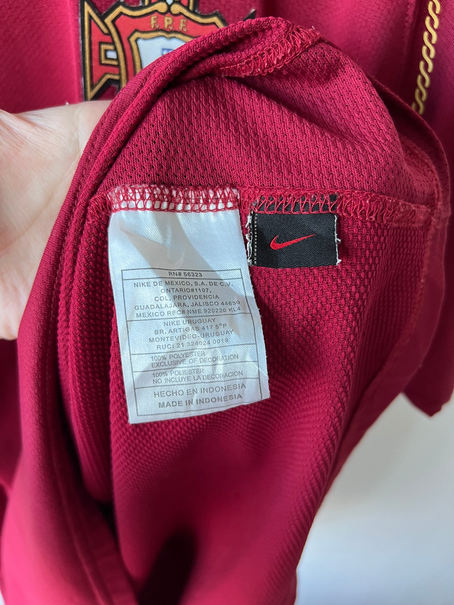 (XL) Portugal 2006-08 Home Shirt C. Ronaldo #17