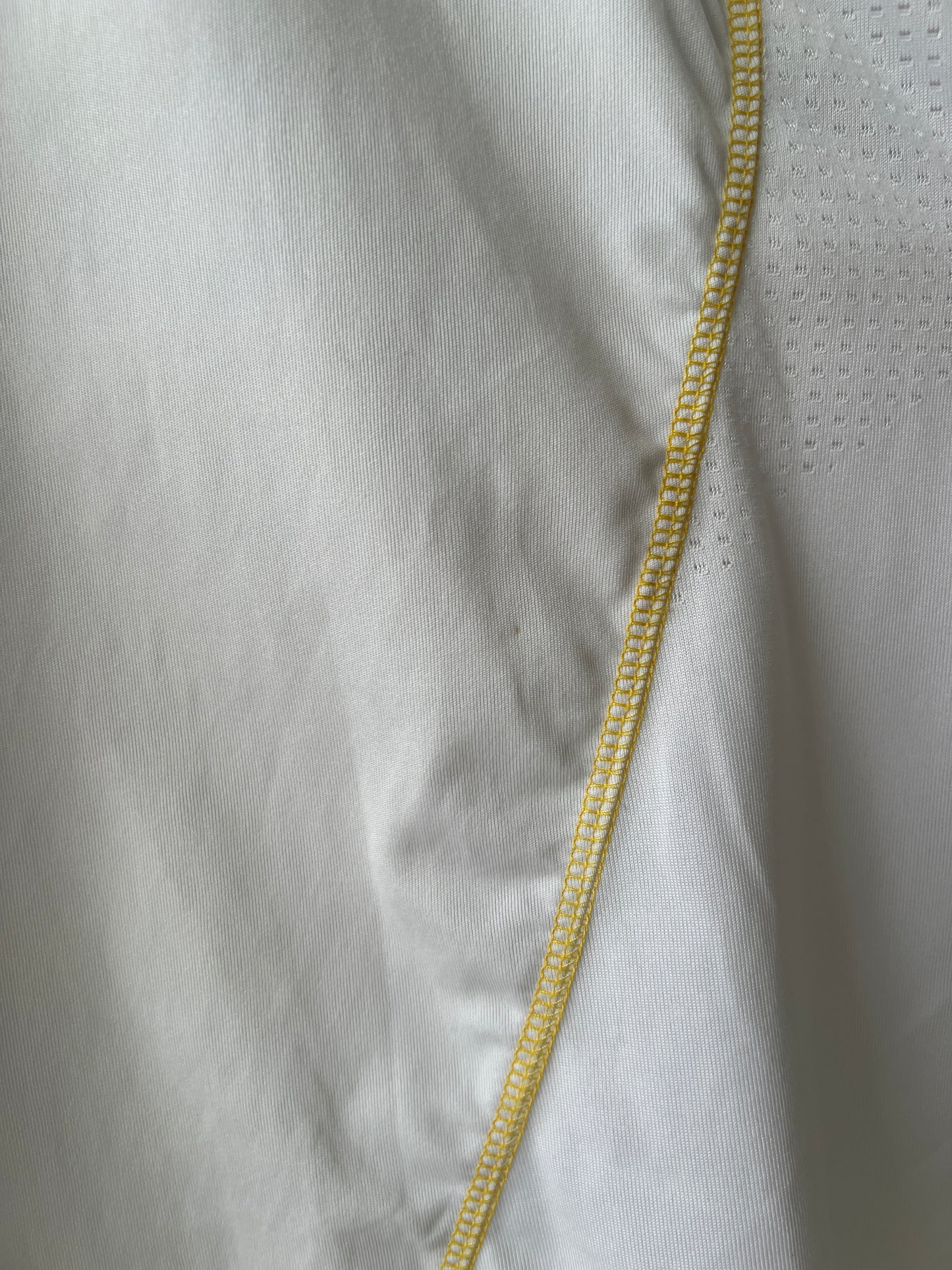 (XL fits L) Real Madrid 2009-10 Home Shirt Ronaldo #9