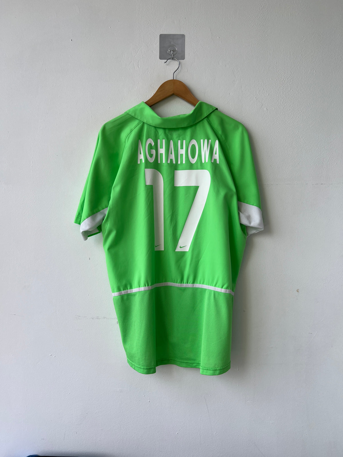 (L) Nigeria 2002-04 Home Shirt Aghahowa #17