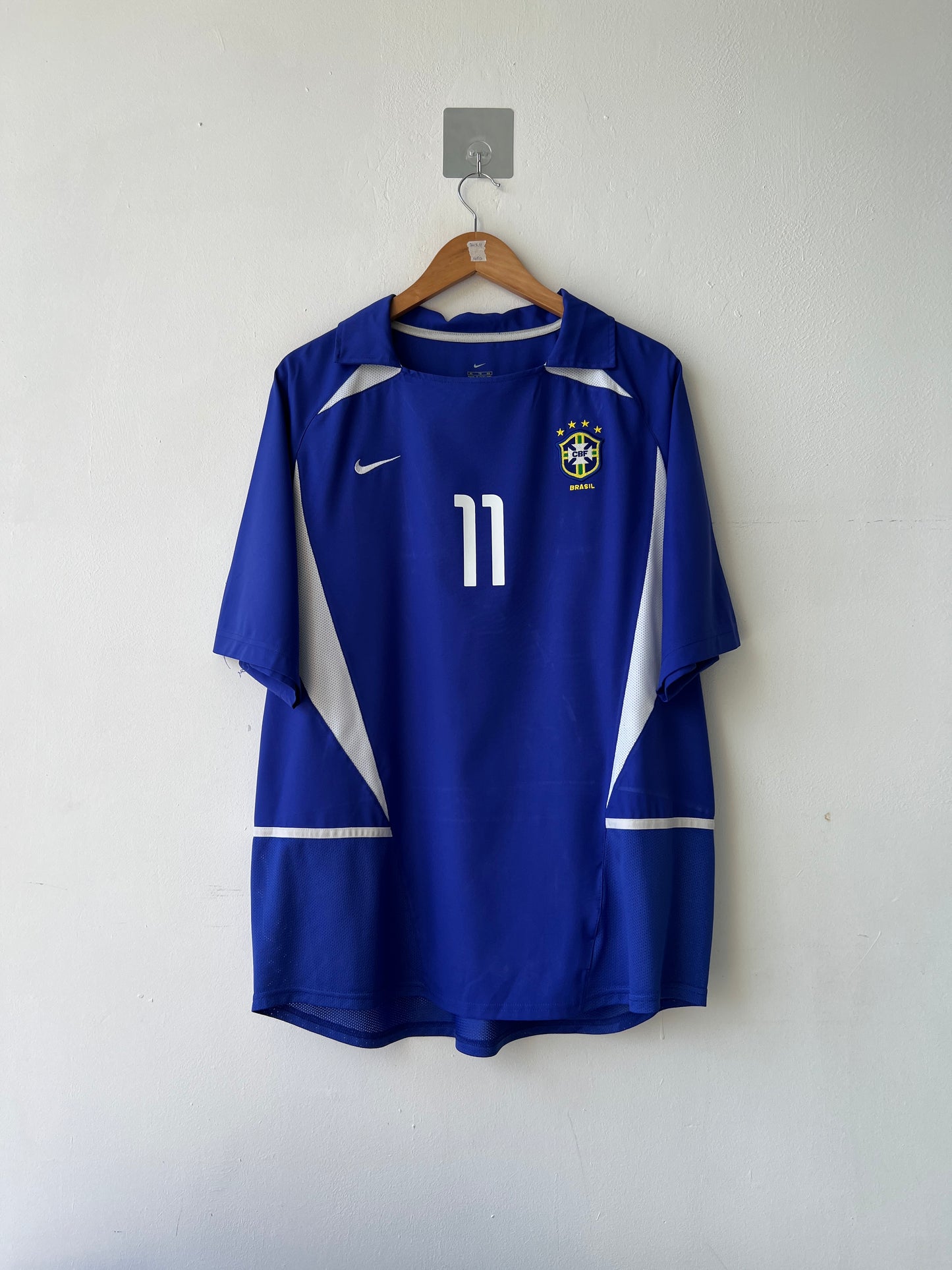 (XL) Brazil 2002-04 Away Shirt Ronaldinho #11