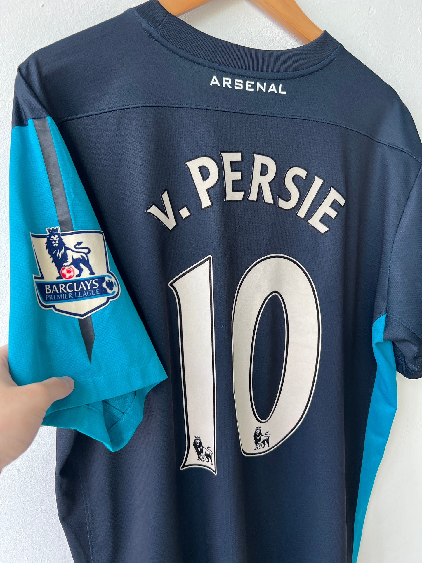 (XL) Arsenal 2011-12 Away Shirt v.Persie #10