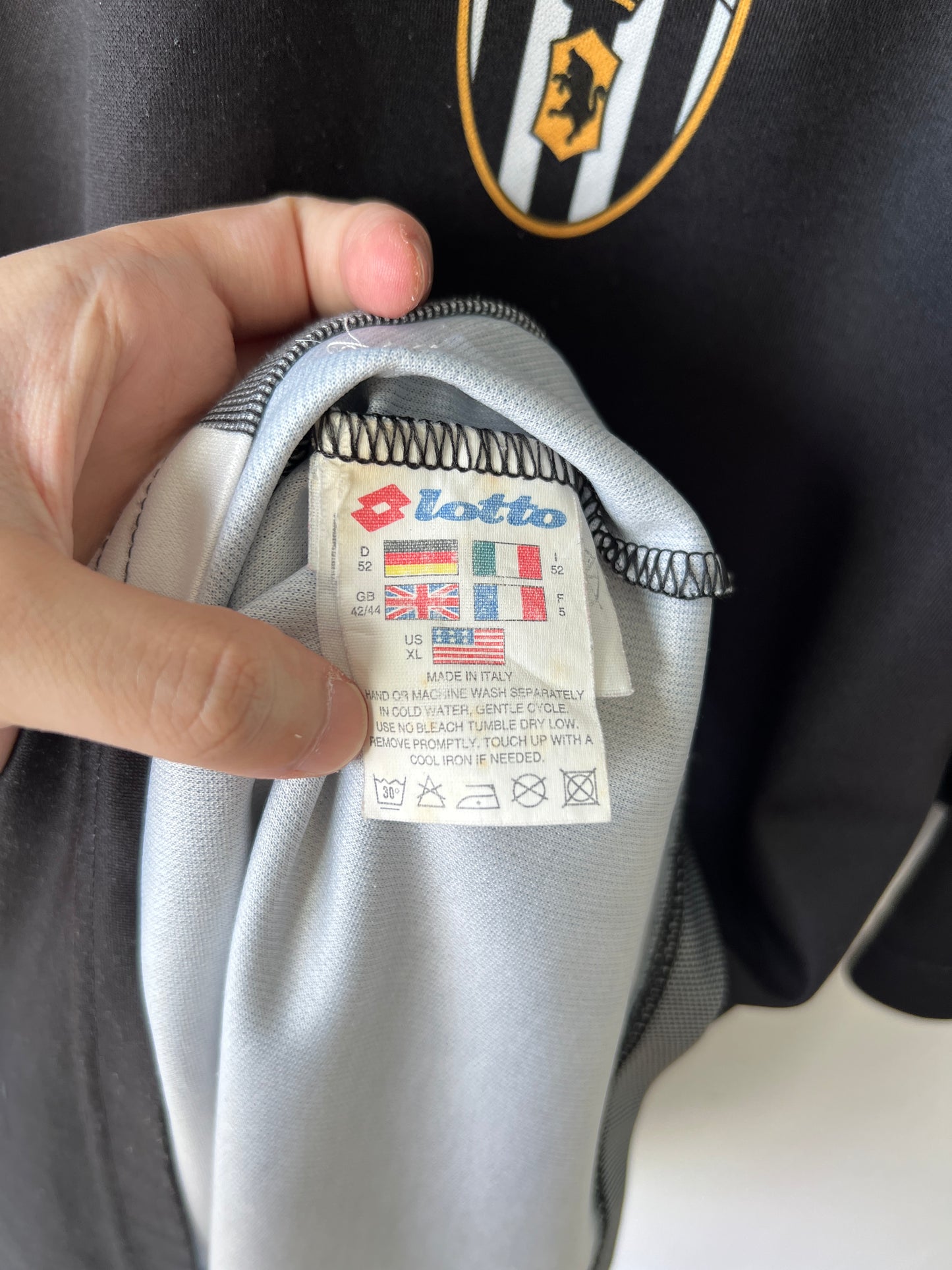 (XL) Juventus 2001-02 Lotto Training Shirt