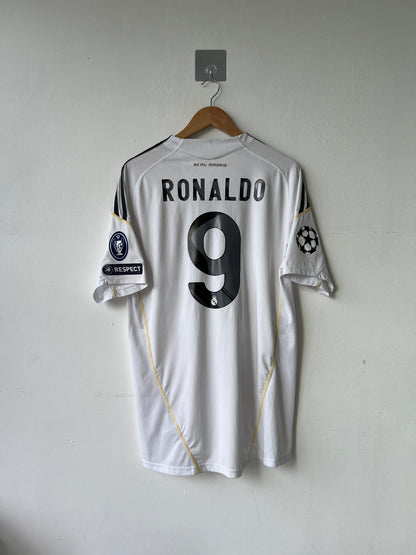 (XL fits L) Real Madrid 2009-10 Home Shirt Ronaldo #9
