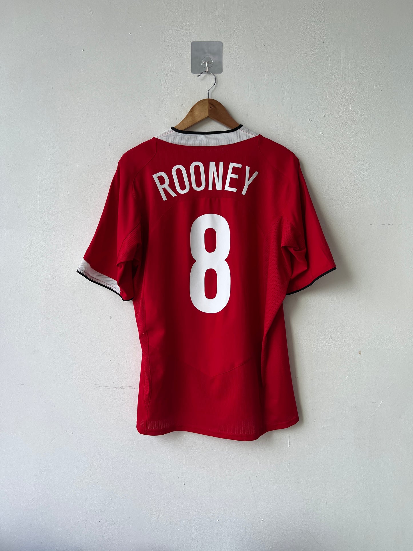 (L) Manchester United 2004-06 Home Shirt Rooney #8