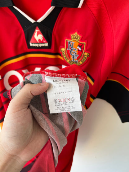 (M) Nagoya Grampus 2002-03 Home Shirt