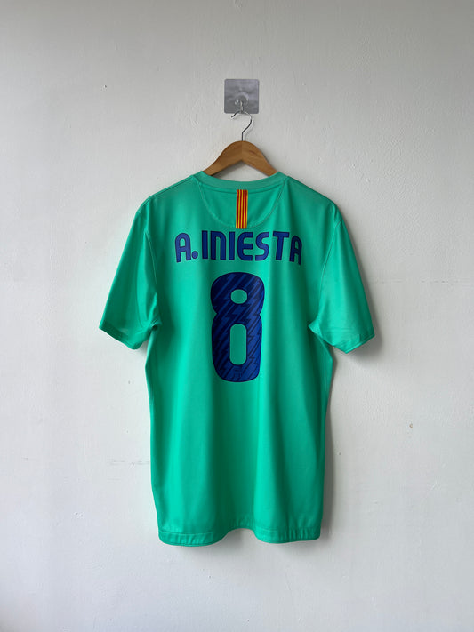 (L) Barcelona 2010-12 Away Shirt A. Iniesta #8