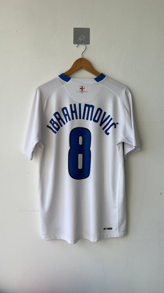 Inter Milan 2006-07 Away Shirt Ibrahimovic #8 (L)