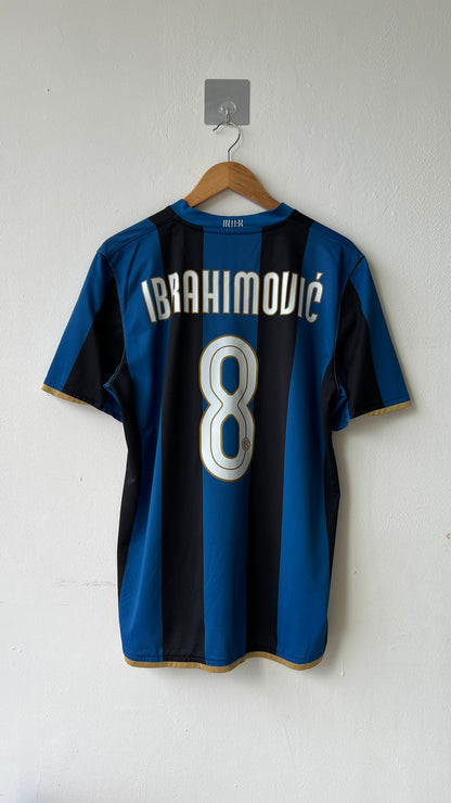 Inter Milan 2008-09 Home Shirt Ibrahimovic #8 (L)