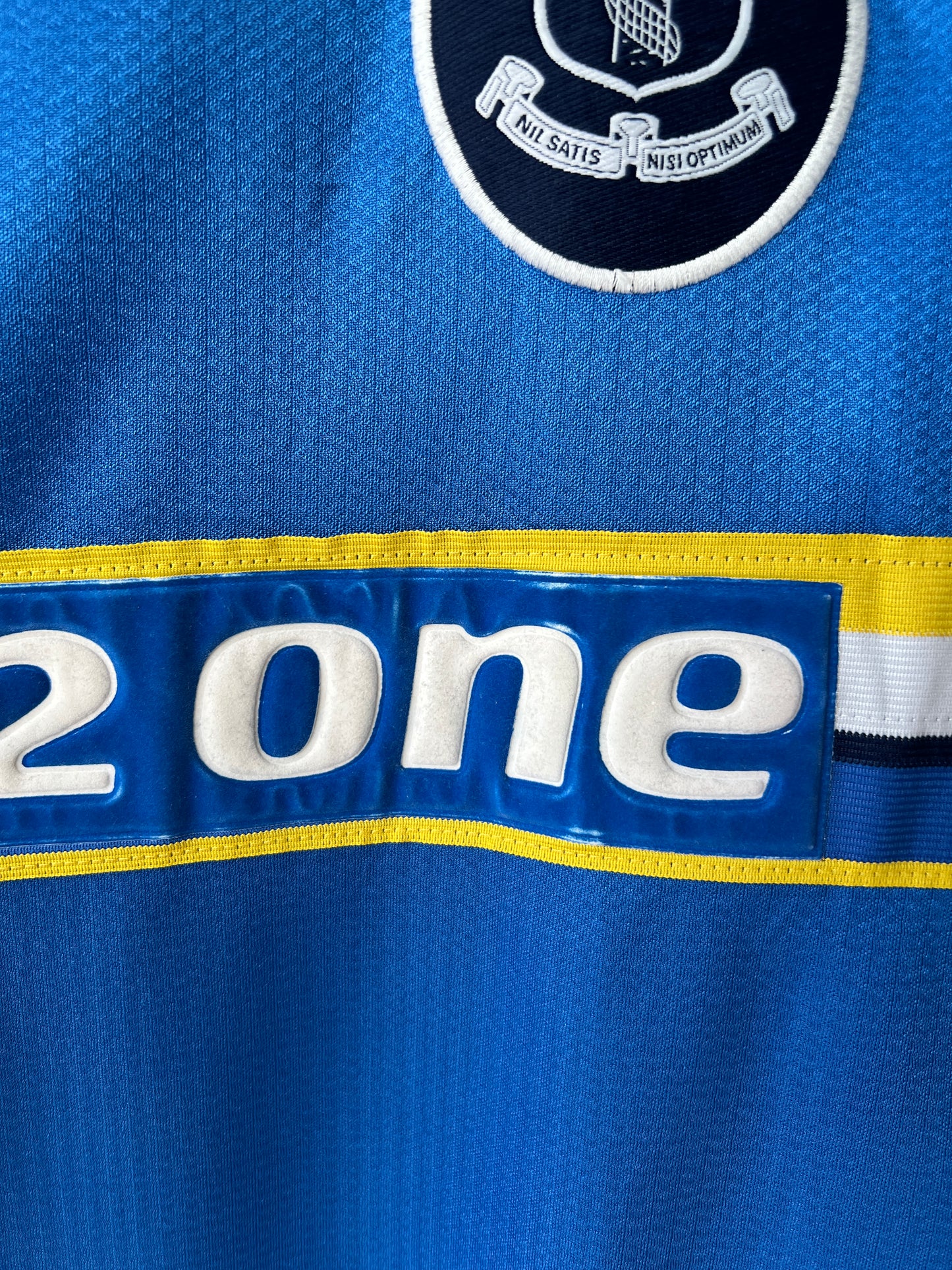 (XL) Everton 1997-99 Home Long Sleeve Shirt Materazzi #15
