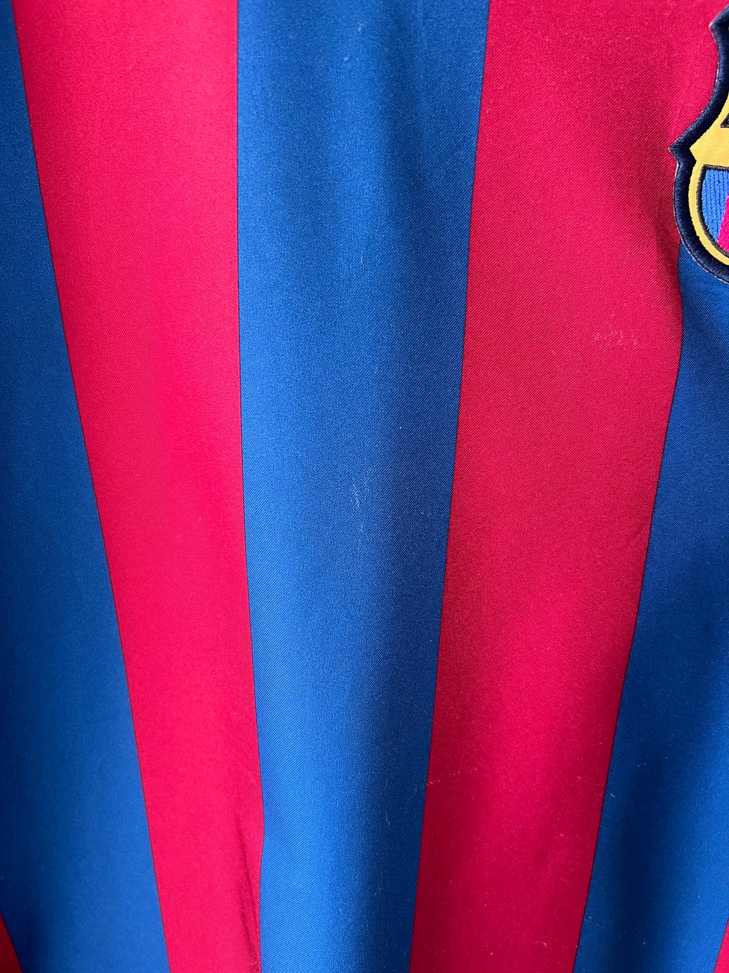 (S fits M) Barcelona 2005-06 Home Shirt Messi #30