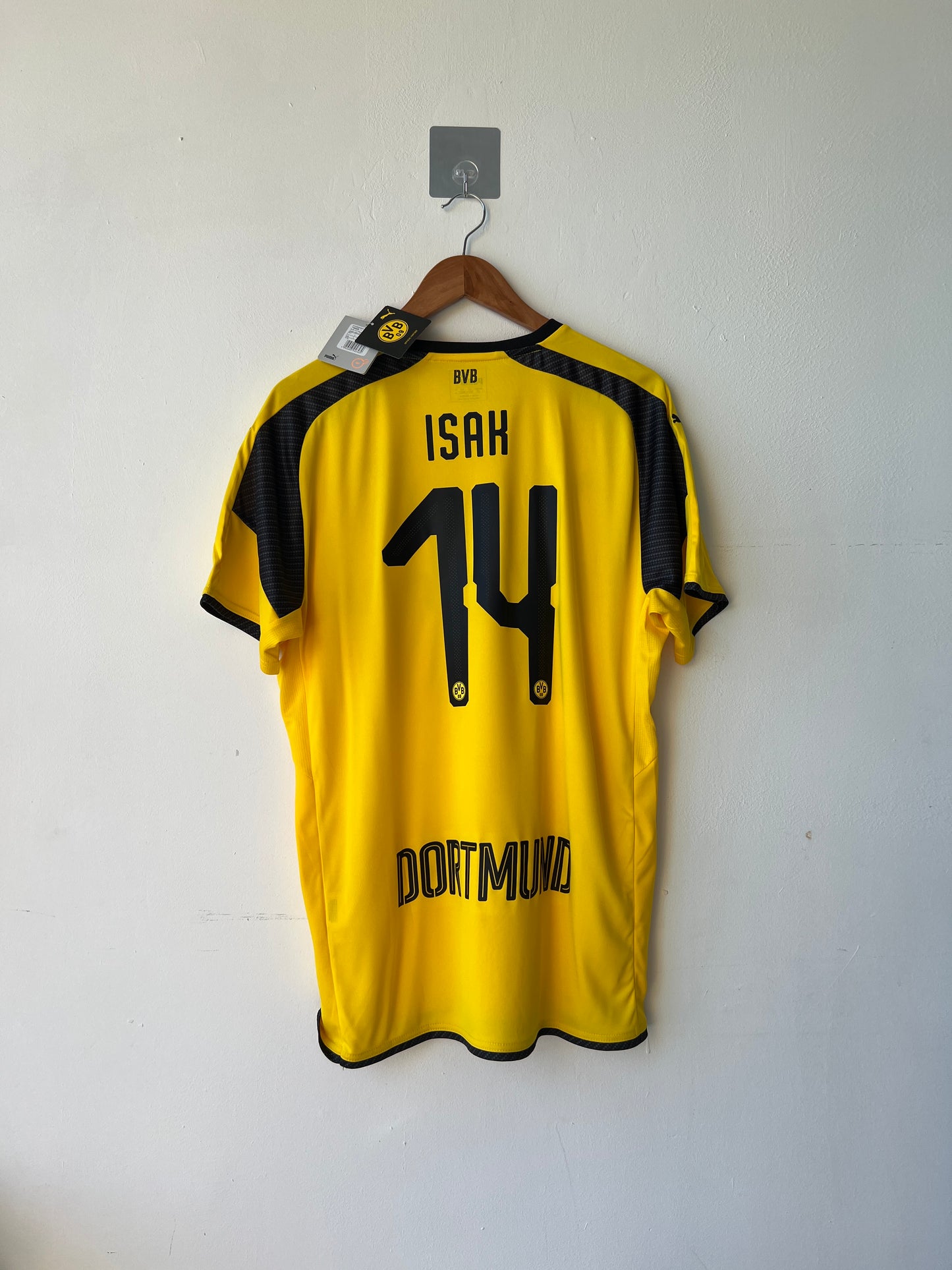 Borussia Dortmund 2016-17 Home Shirt Isak #14 (Brand New) (L)