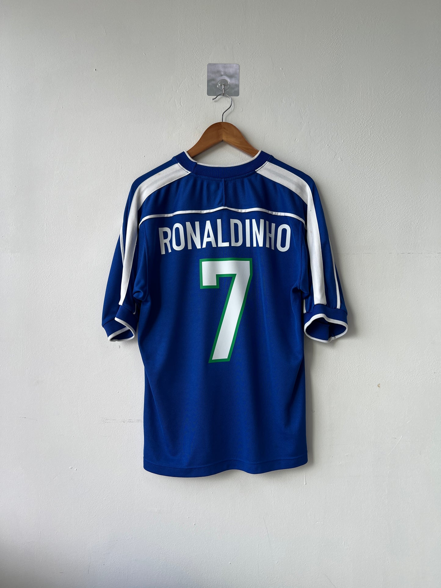 (M fits L) Brazil 1998-00 Away Shirt Ronaldinho #7