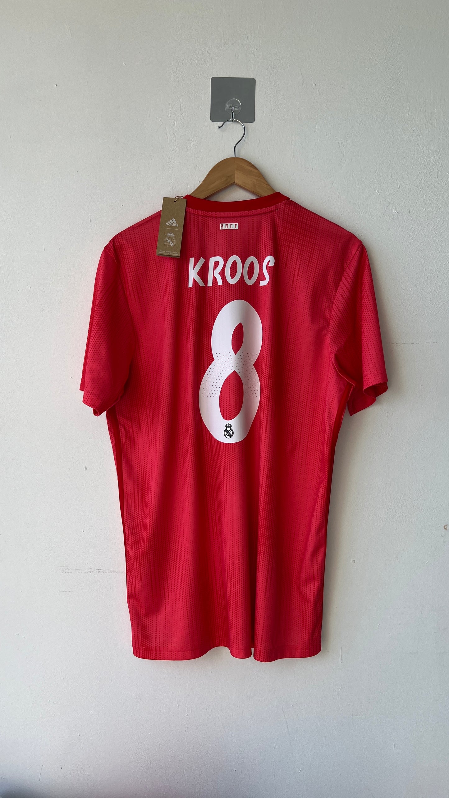 Real Madrid 2018-19 Third Shirt Kroos #8 (L) (Brand New)