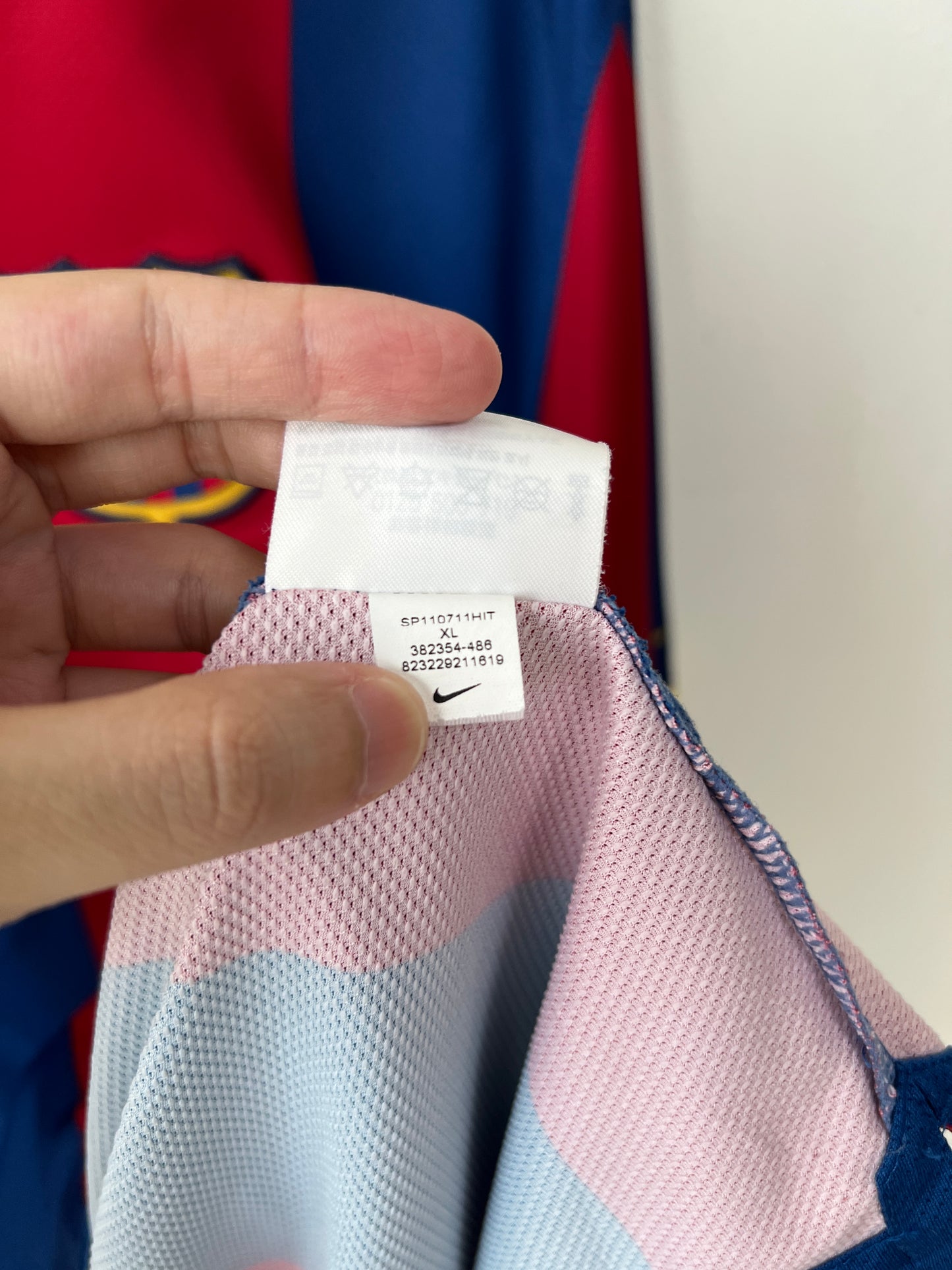 (XL) Barcelona 2010-11 Home Shirt Messi #10