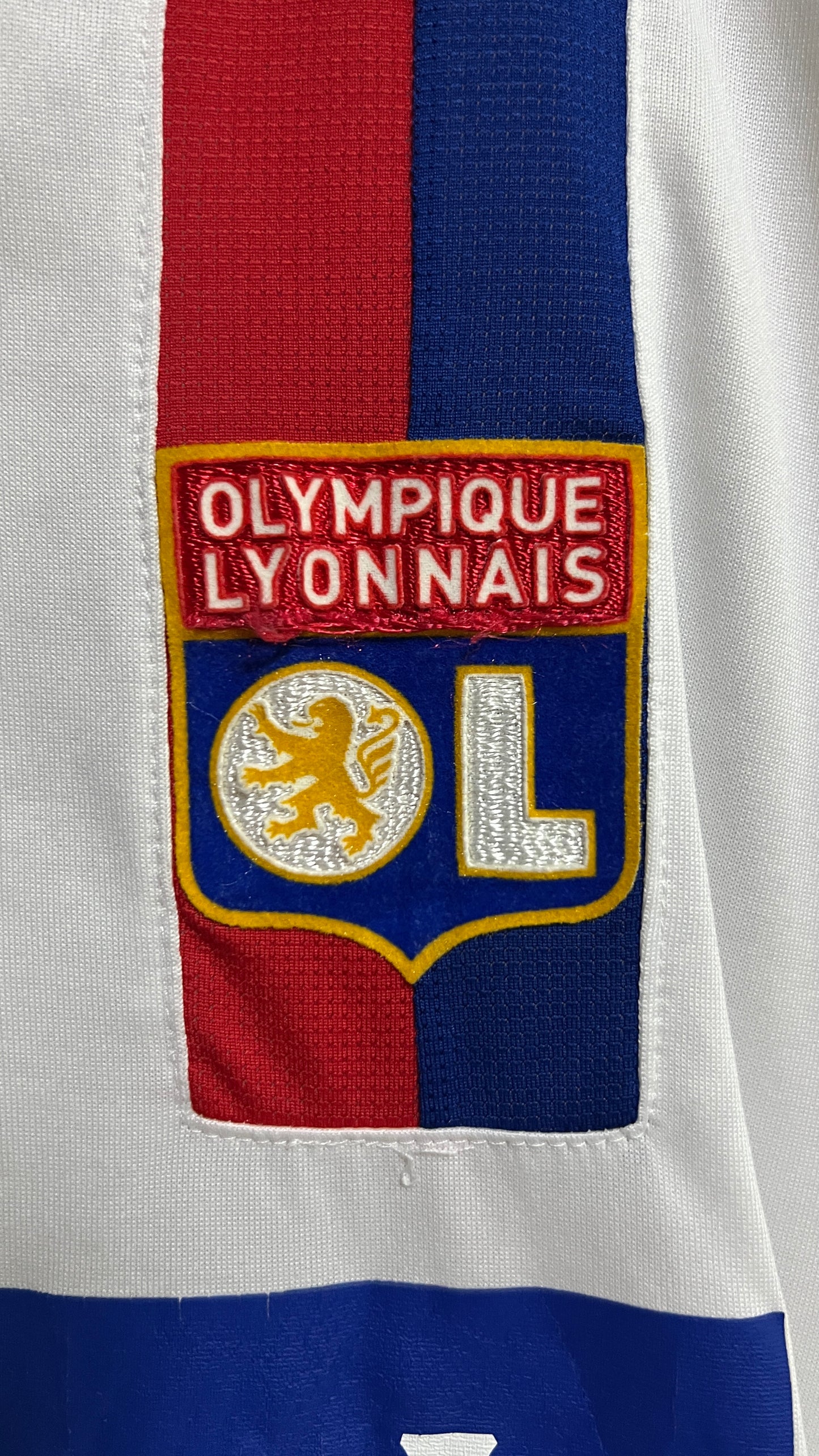Lyon 2006-08 Home Shirt Benzema #19 (L)