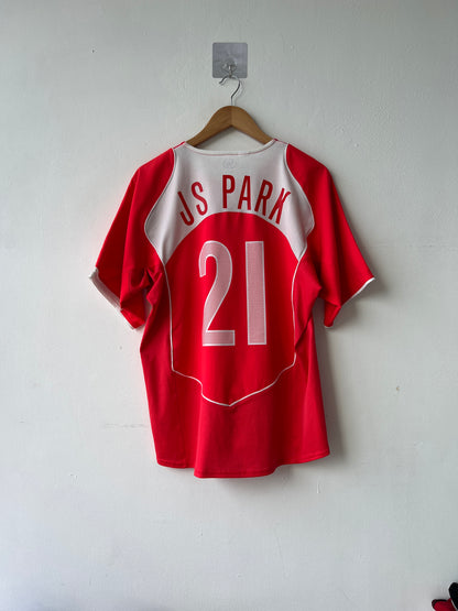 (M) South Korea 2004-06 Home Kit J. S. Park #21