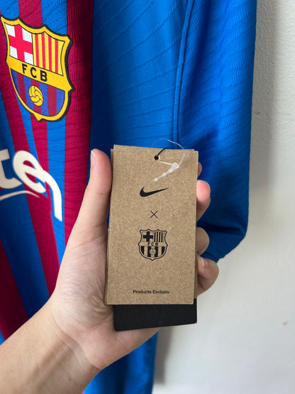 (XXL fits XL) Barcelona 2021-22 Home Player Issue Shirt Kun Aguero #19 (NEW)