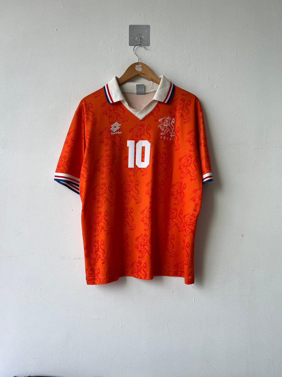 (L) Netherlands 1994 Home Shirt Bergkamp #10