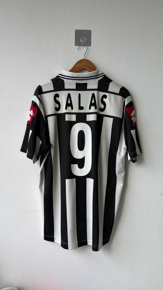 Juventus 2001-02 Home Shirt Salas #9 (L)